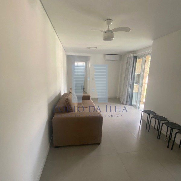 Apartamento à venda com 1 quarto, 45m² - Foto 3