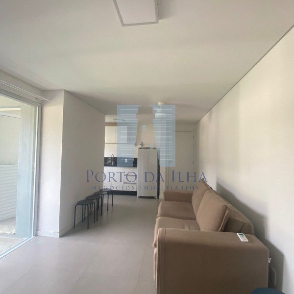 Apartamento à venda com 1 quarto, 45m² - Foto 4