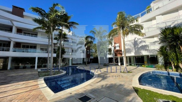 Apartamento para alugar com 4 quartos, 258m² - Foto 29