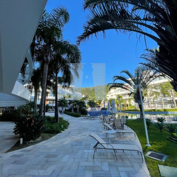Apartamento para alugar com 4 quartos, 258m² - Foto 35