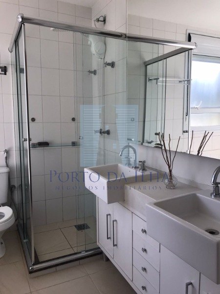 Apartamento para alugar com 4 quartos, 258m² - Foto 18