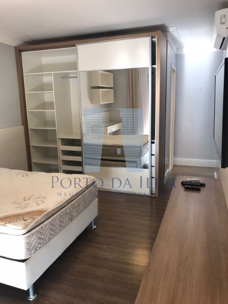 Apartamento para alugar com 4 quartos, 258m² - Foto 25