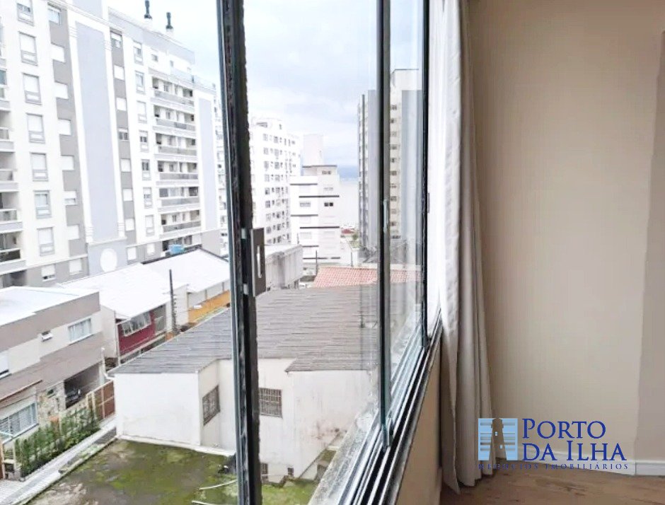 Apartamento à venda com 3 quartos, 124m² - Foto 11