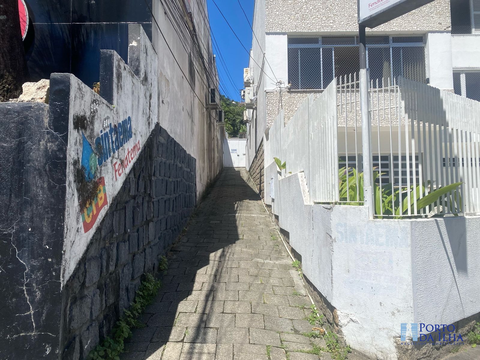 Terreno de 274,70 m² à venda no Centro de Florianópolis - R$ 1.300.000,00