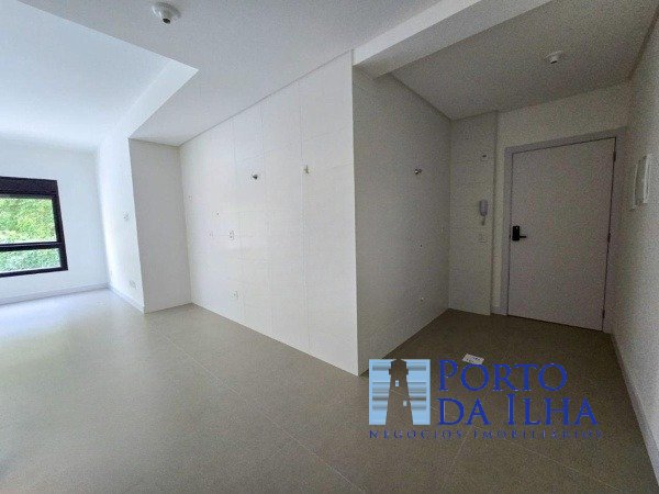 Studio de 38m² à venda na Agronômica - R$ 580.000,00